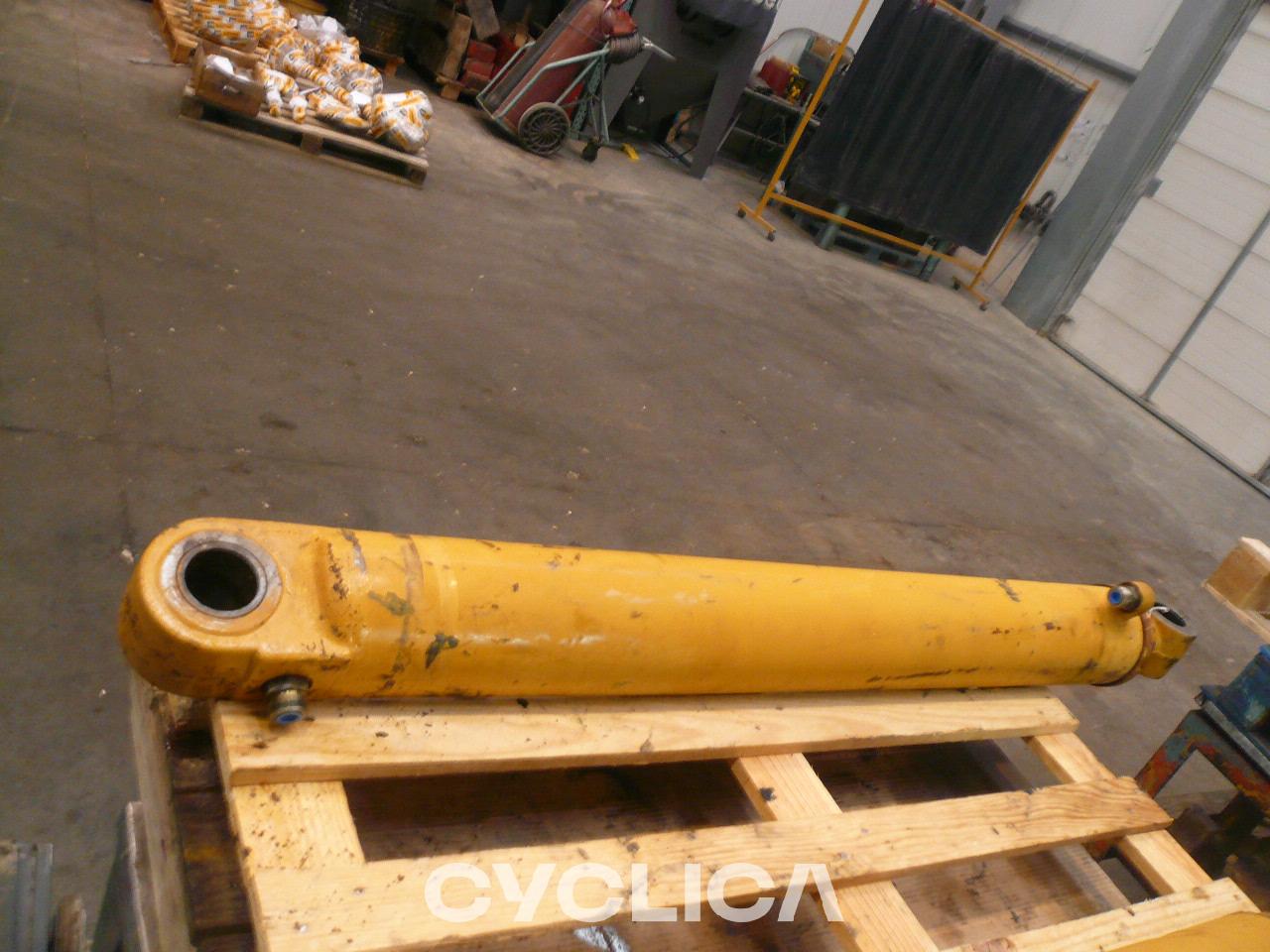 Hydraulic  428C 1529148 - 1