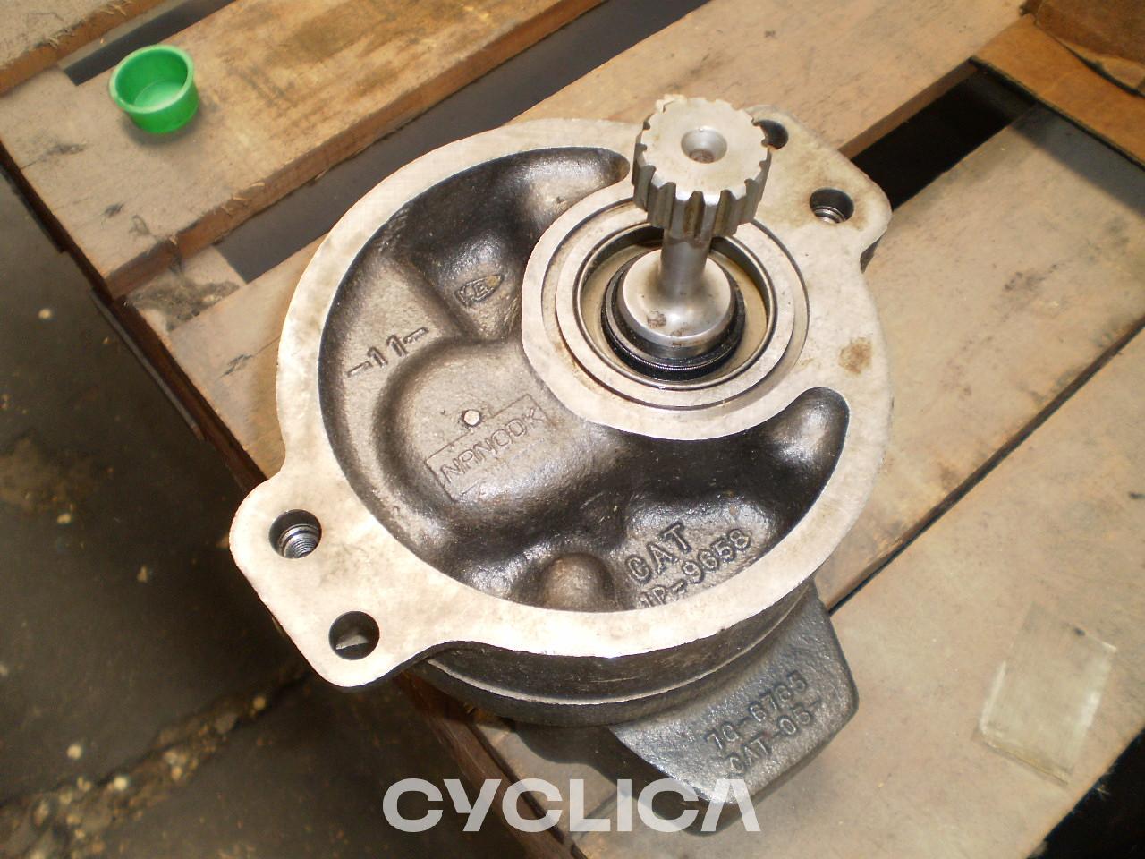 Hydraulic  PIEZAS US 7G6788 - 2