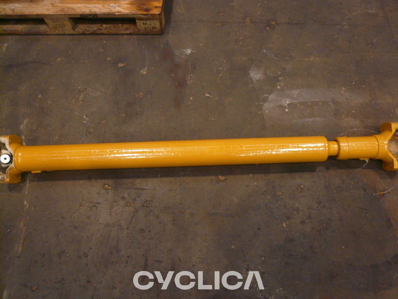 Grupe fuqie  773B 8X8291 - 1