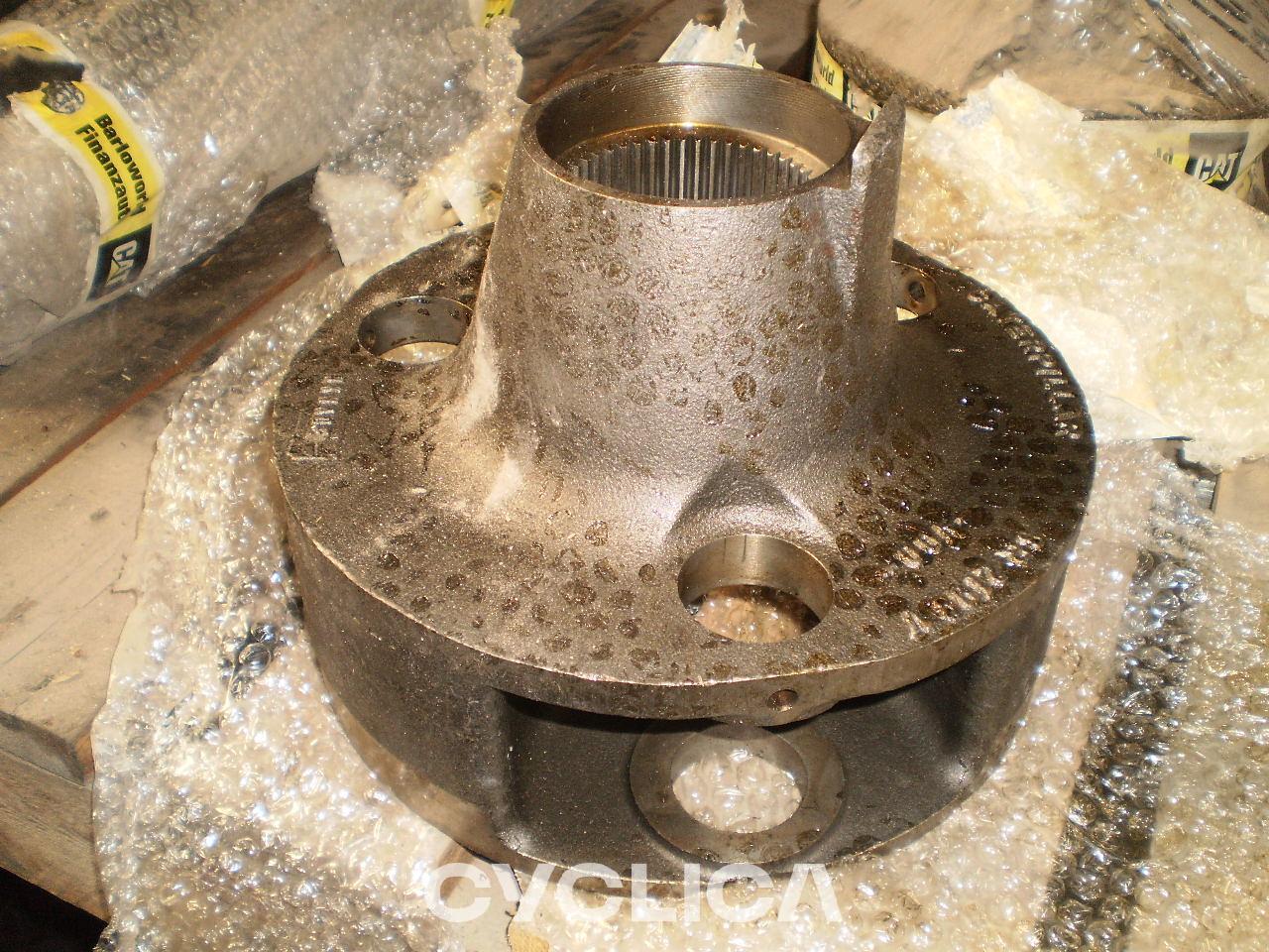 Pogonski sklop  PIEZAS US 8R2198 - 1