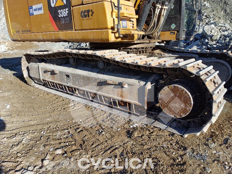 Bageri gusjeničari  336FXE YBH00### - 10