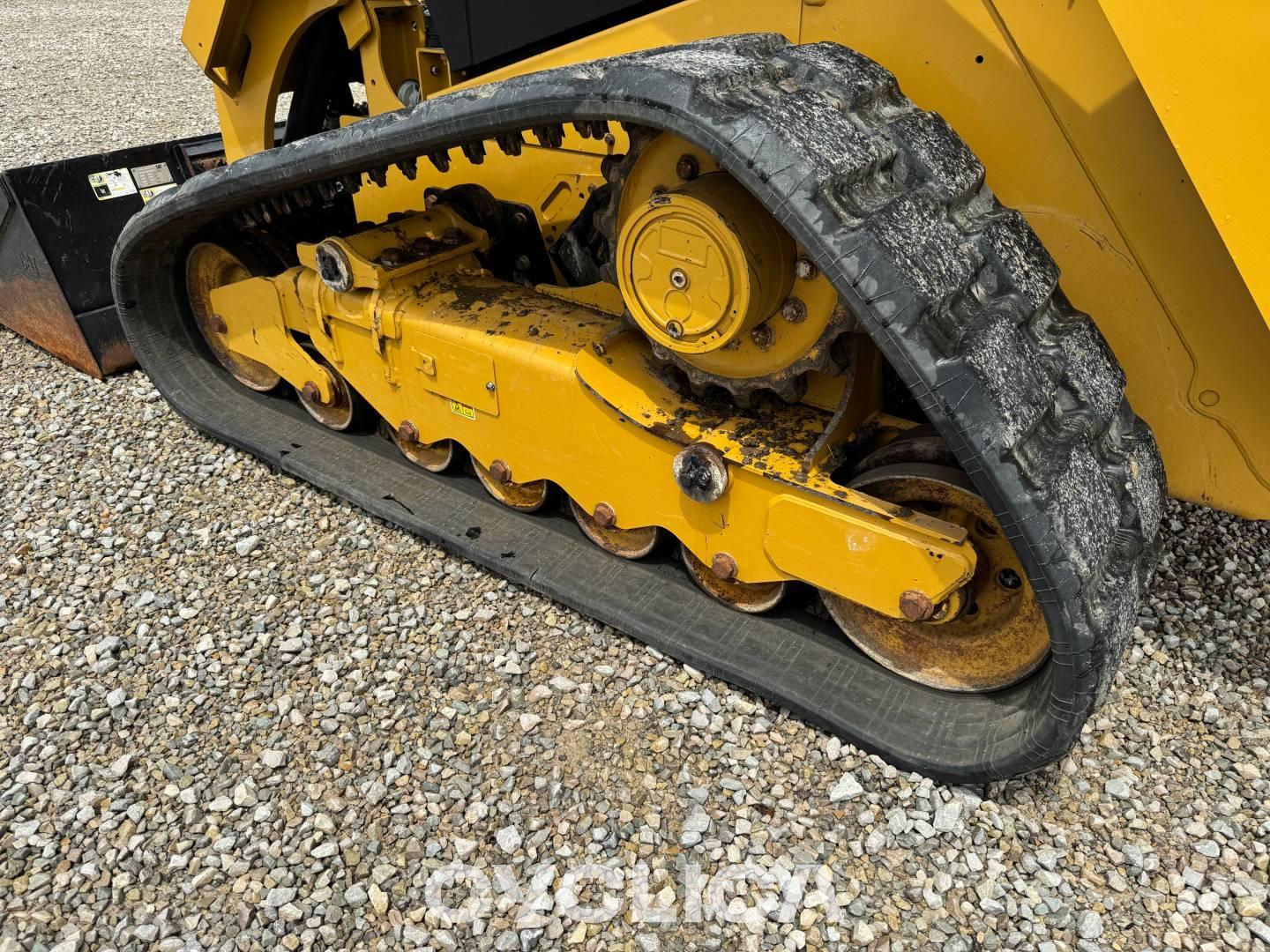 Skid steers  289D3 JX918052 - 14