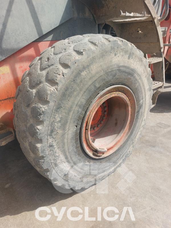 Wheel loaders  ZW220 00000116 - 8