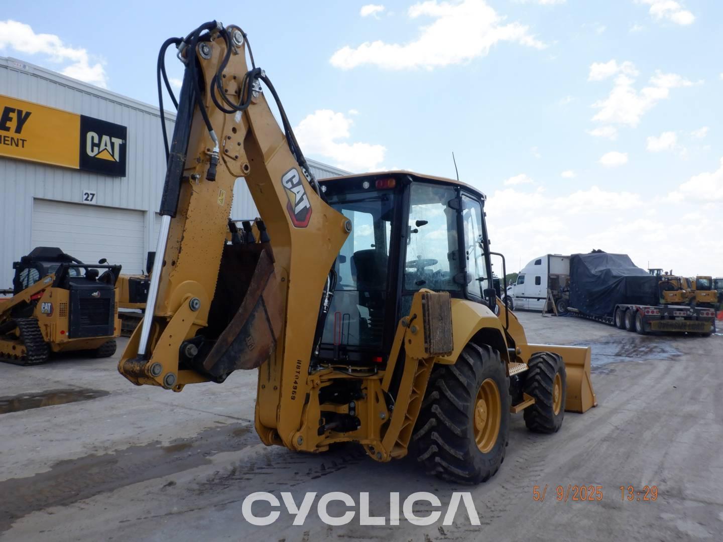 Tractopelles  420-07 H8T04969 - 4