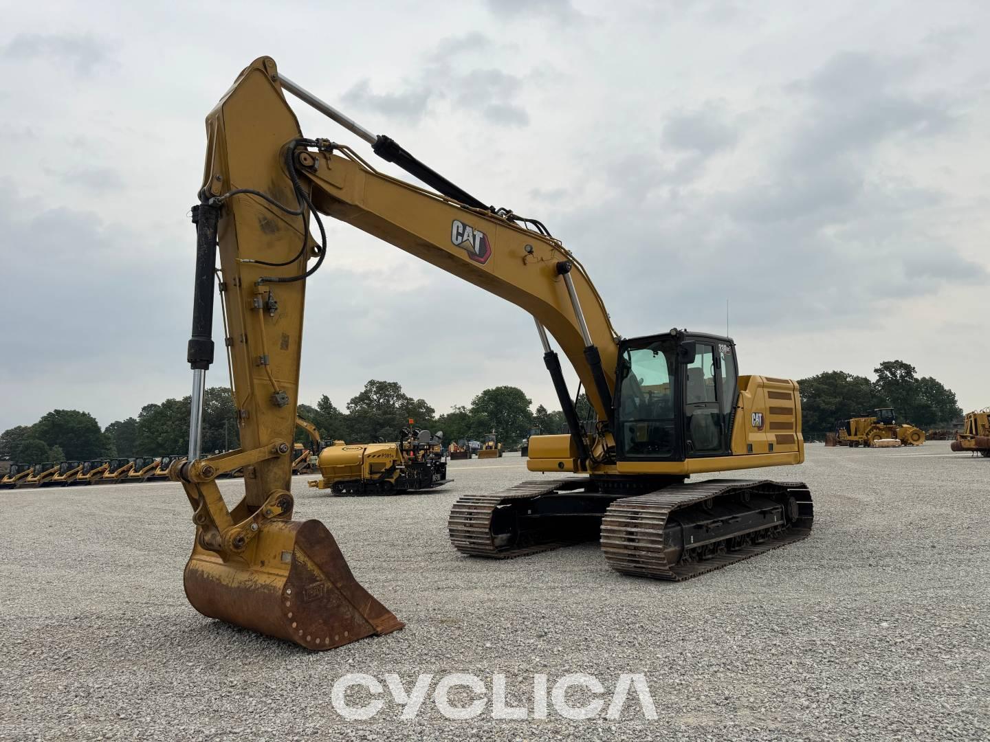 Crawler excavators  33007GC SCZ20081 - 1