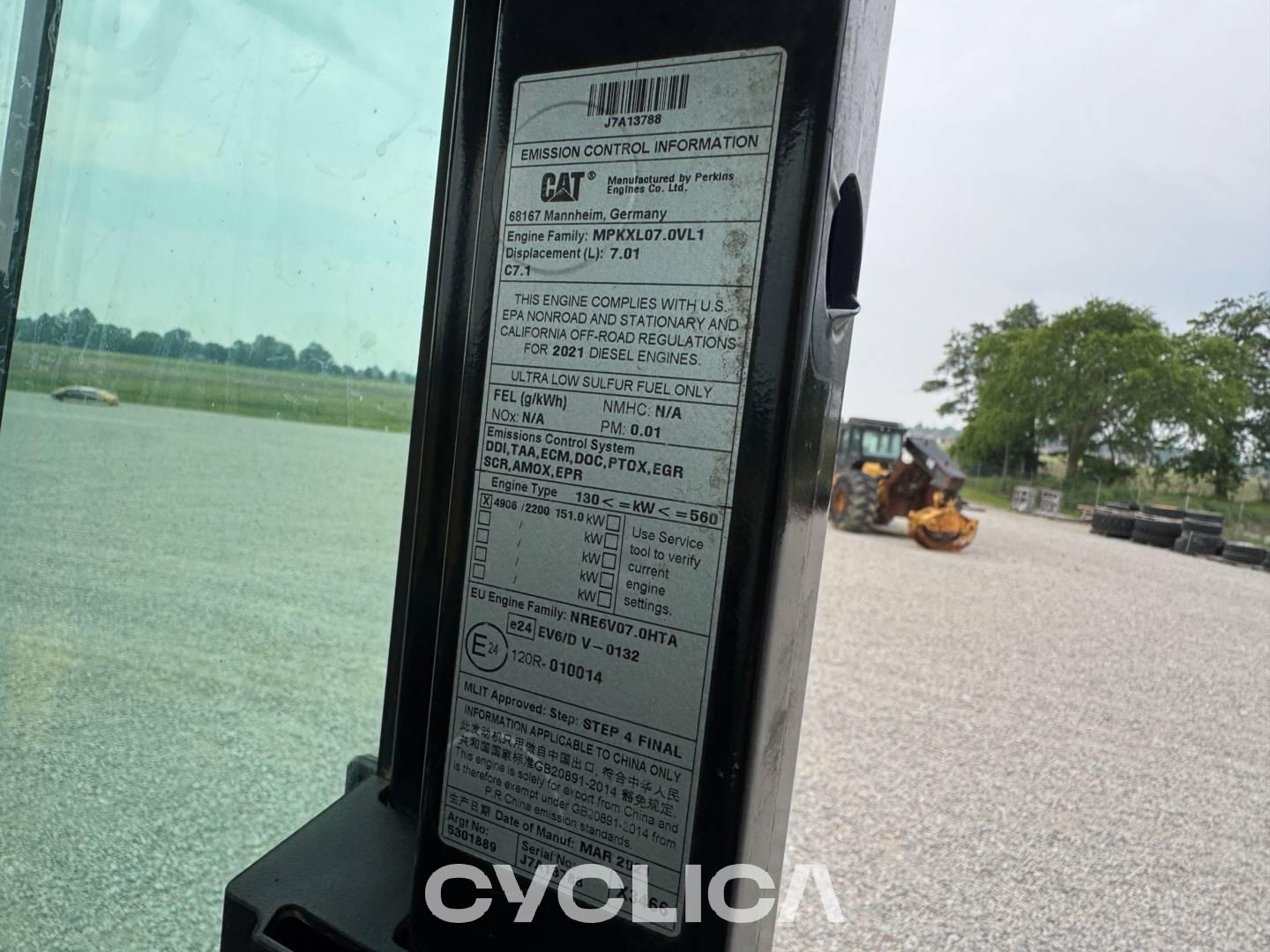 Crawler excavators  33007GC SCZ20081 - 9