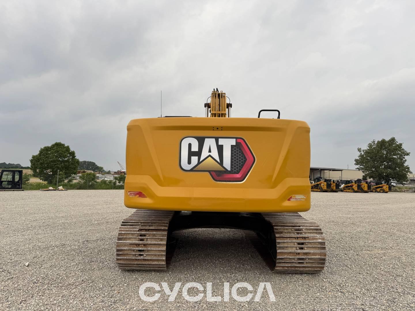 Crawler excavators  33007GC SCZ20081 - 13