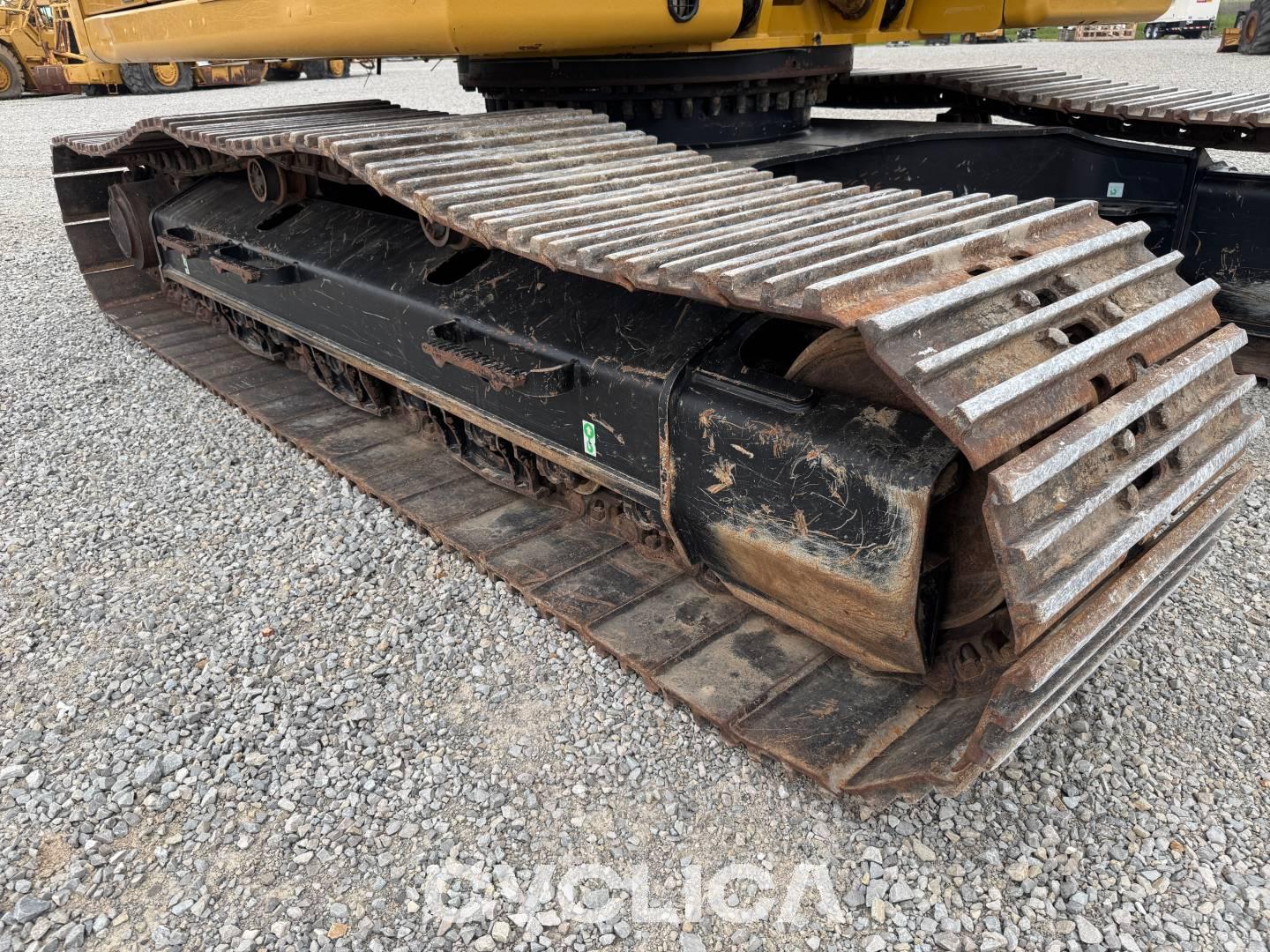 Crawler excavators  33007GC SCZ20081 - 24