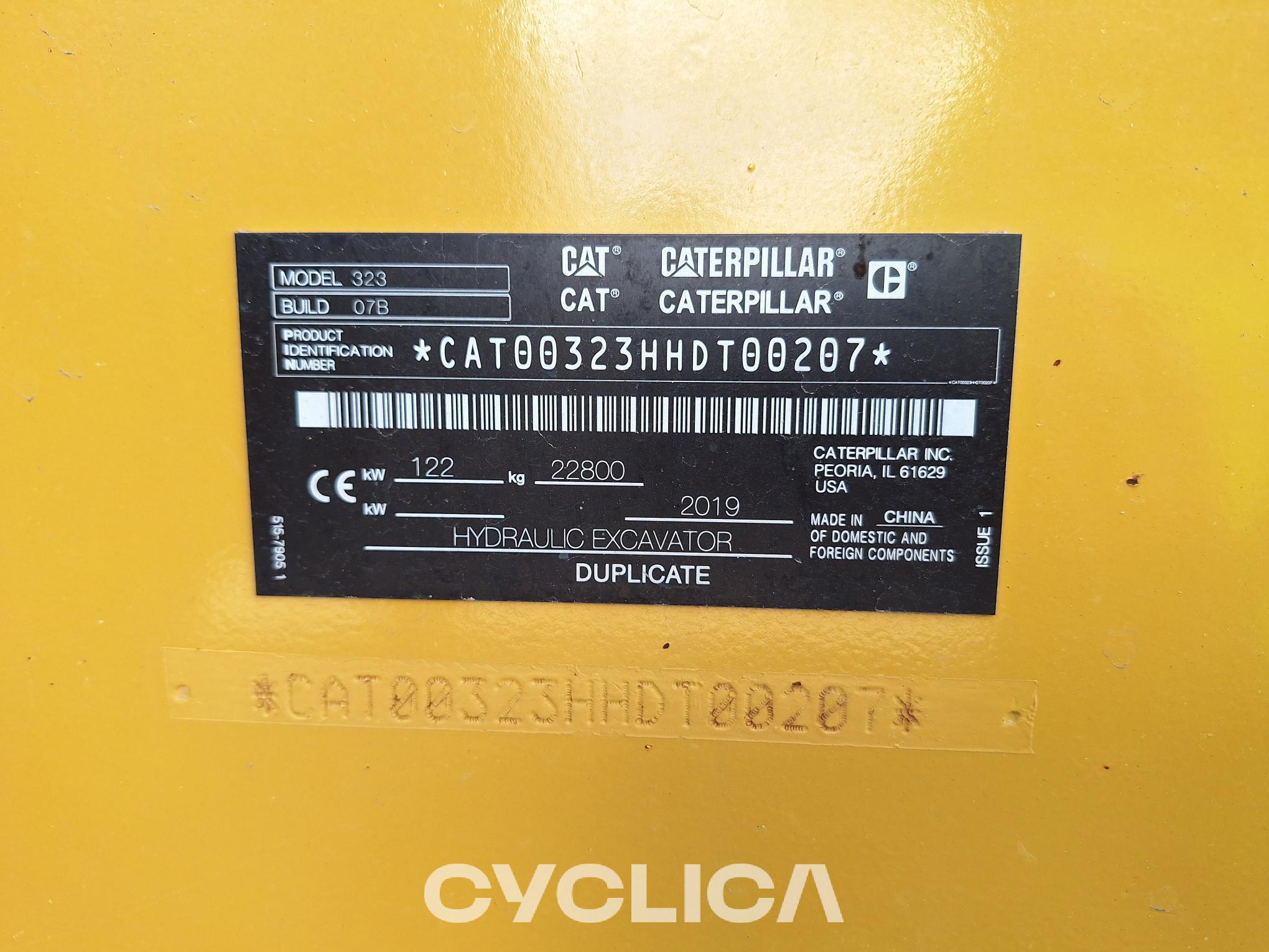 Crawler excavators  323E HDT00207 - 3