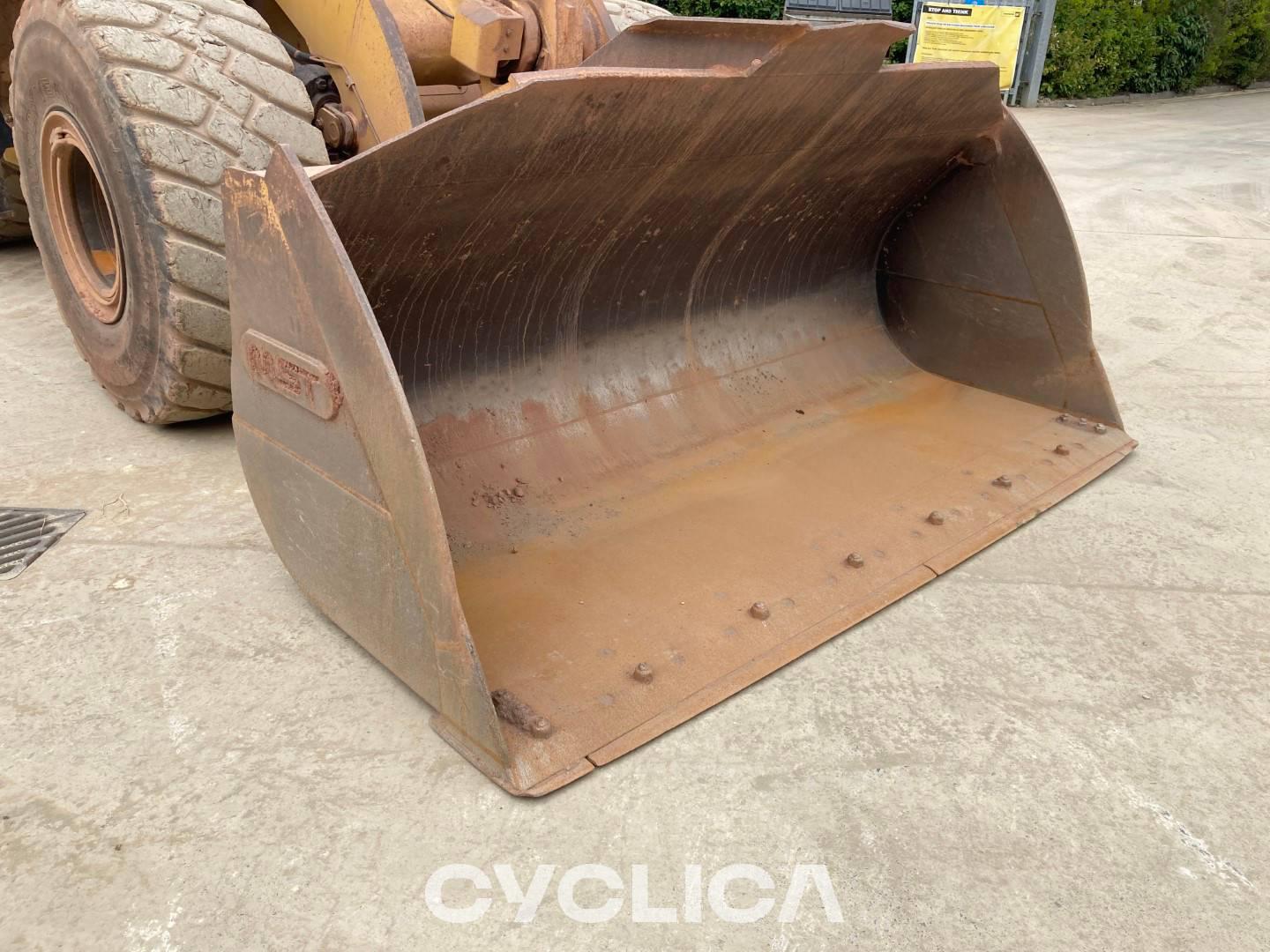 Wheel loaders  966M DYC00605 - 11