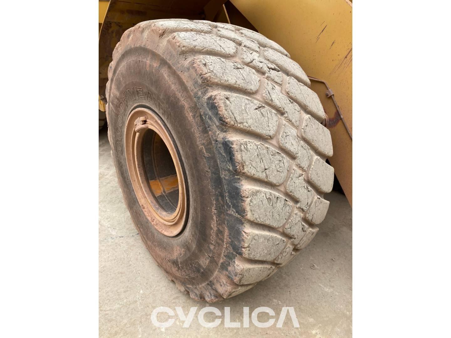 Wheel loaders  966M DYC00605 - 16