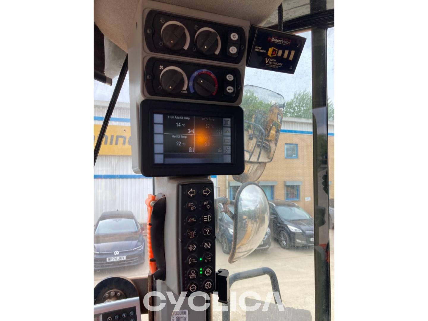 Wheel loaders  966M DYC00605 - 23