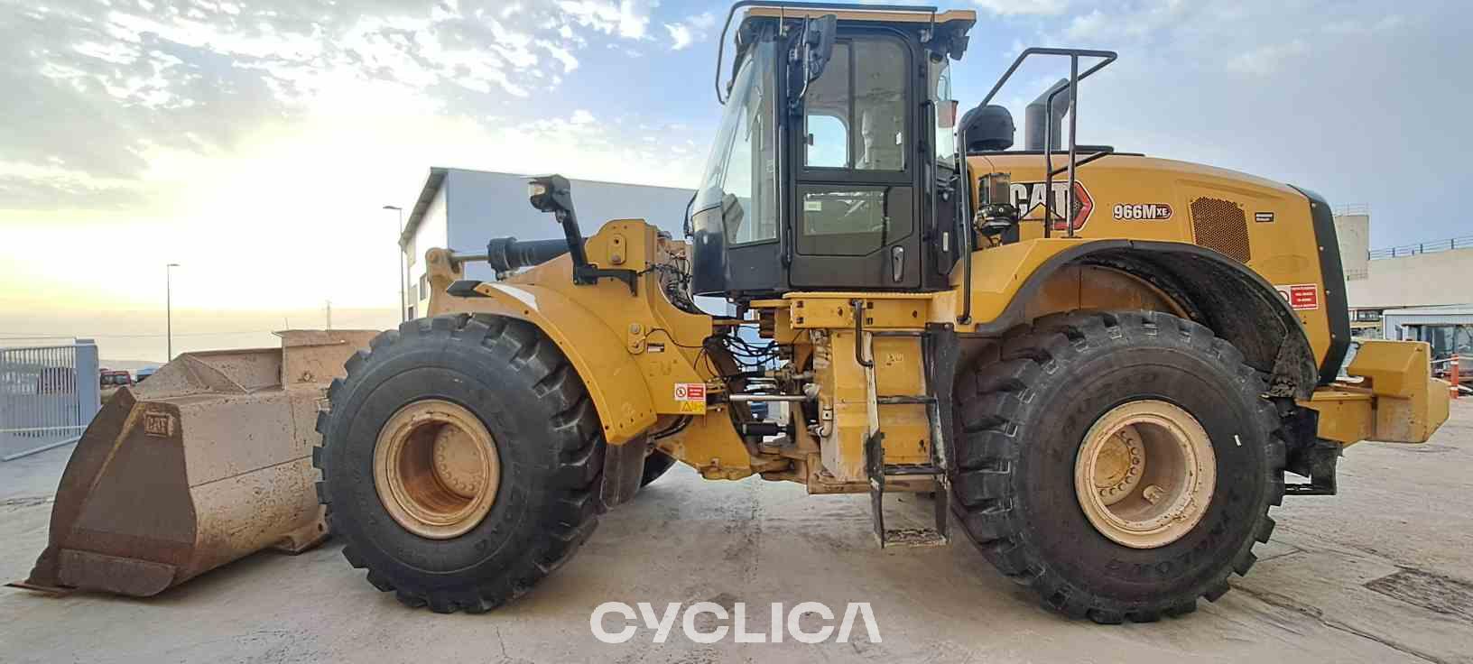 Utovarivači na točkovima  966M XE DZL00673 - 1