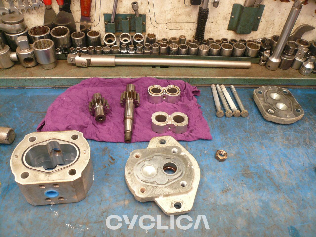 Hydraulique  735 2406746 - 4