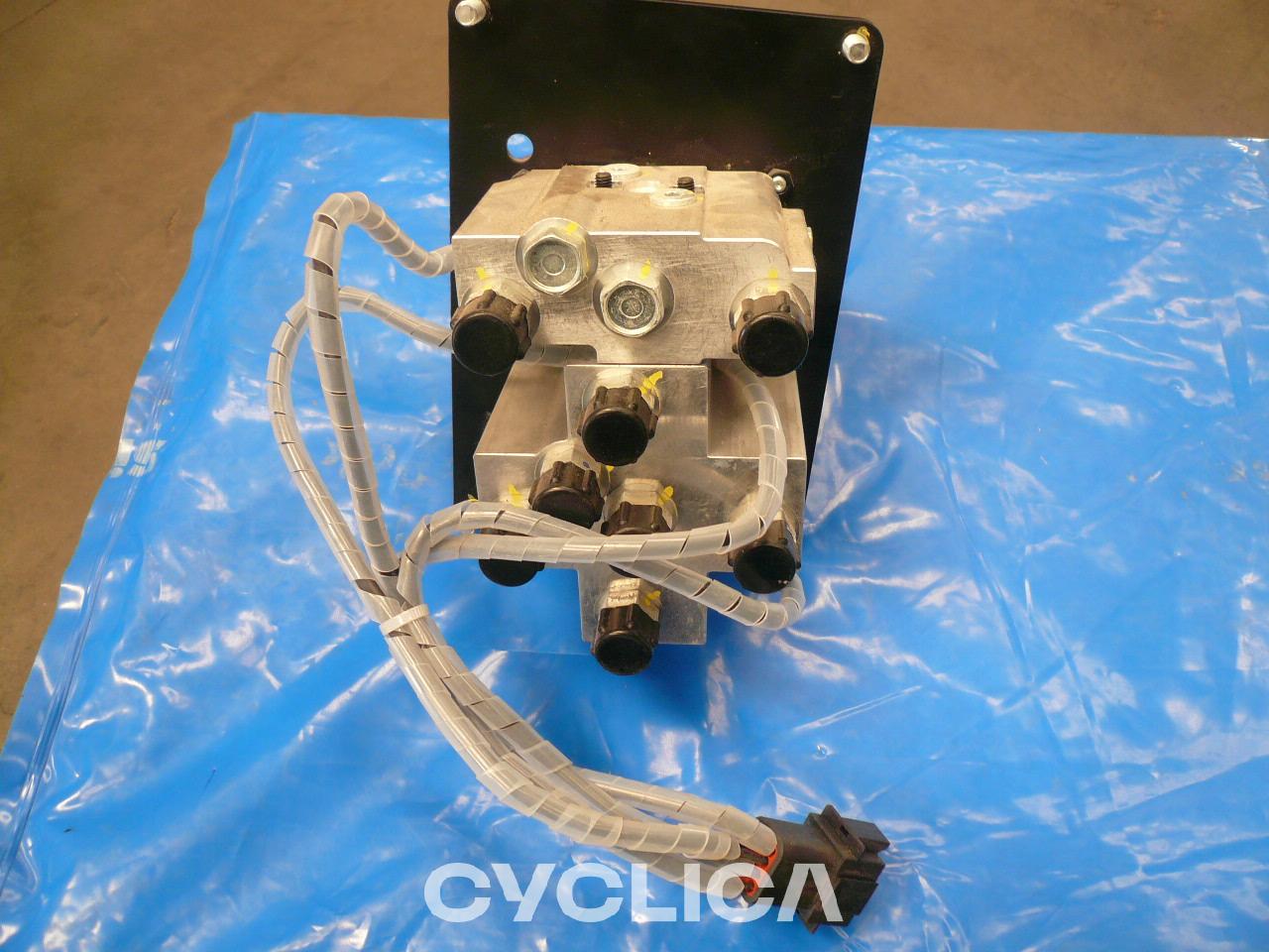 Hydraulic  PIEZAS US 3388504 - 3
