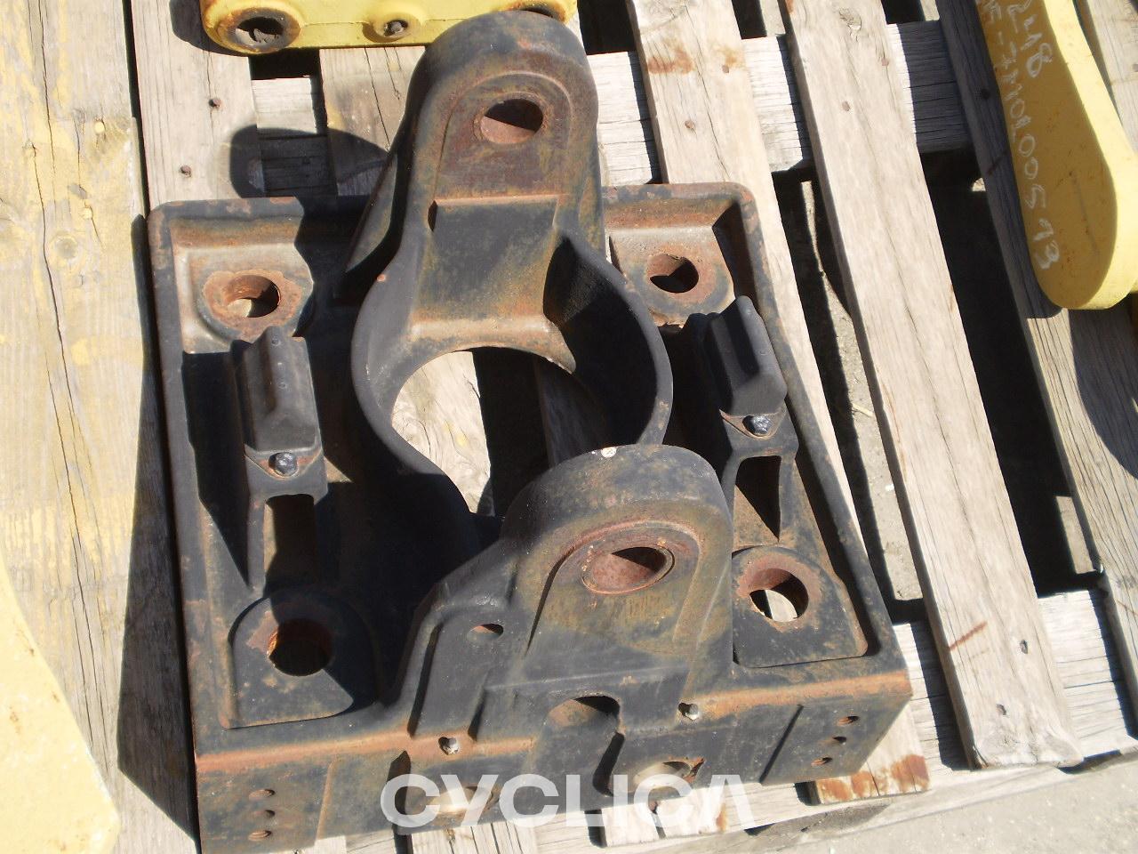 Implements  PIEZAS US 2044026 - 3