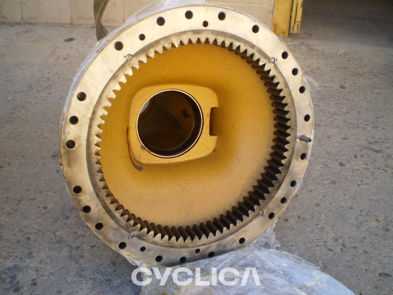 Power train  966G II 1295395 - 2