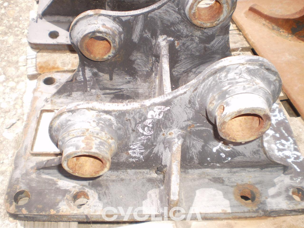 Others  PIEZAS US 1ACOPLEMART302C - 3