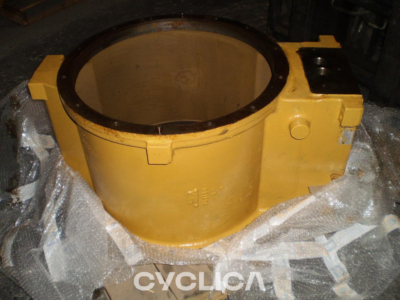 Друго  PIEZAS US 7G7135 - 3
