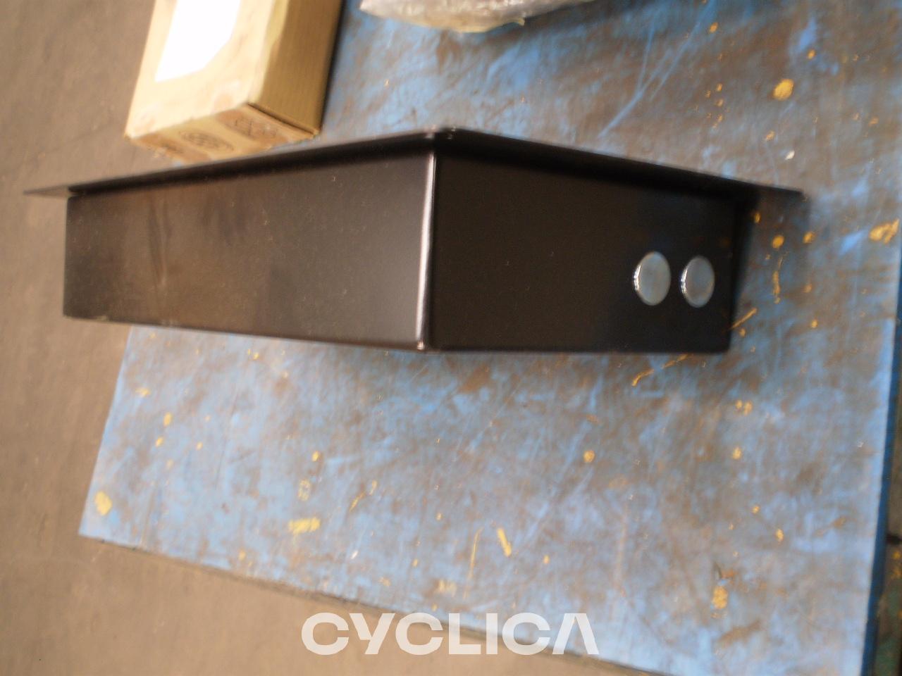 Elektronske komponente  PIEZAS US 3613759 - 3