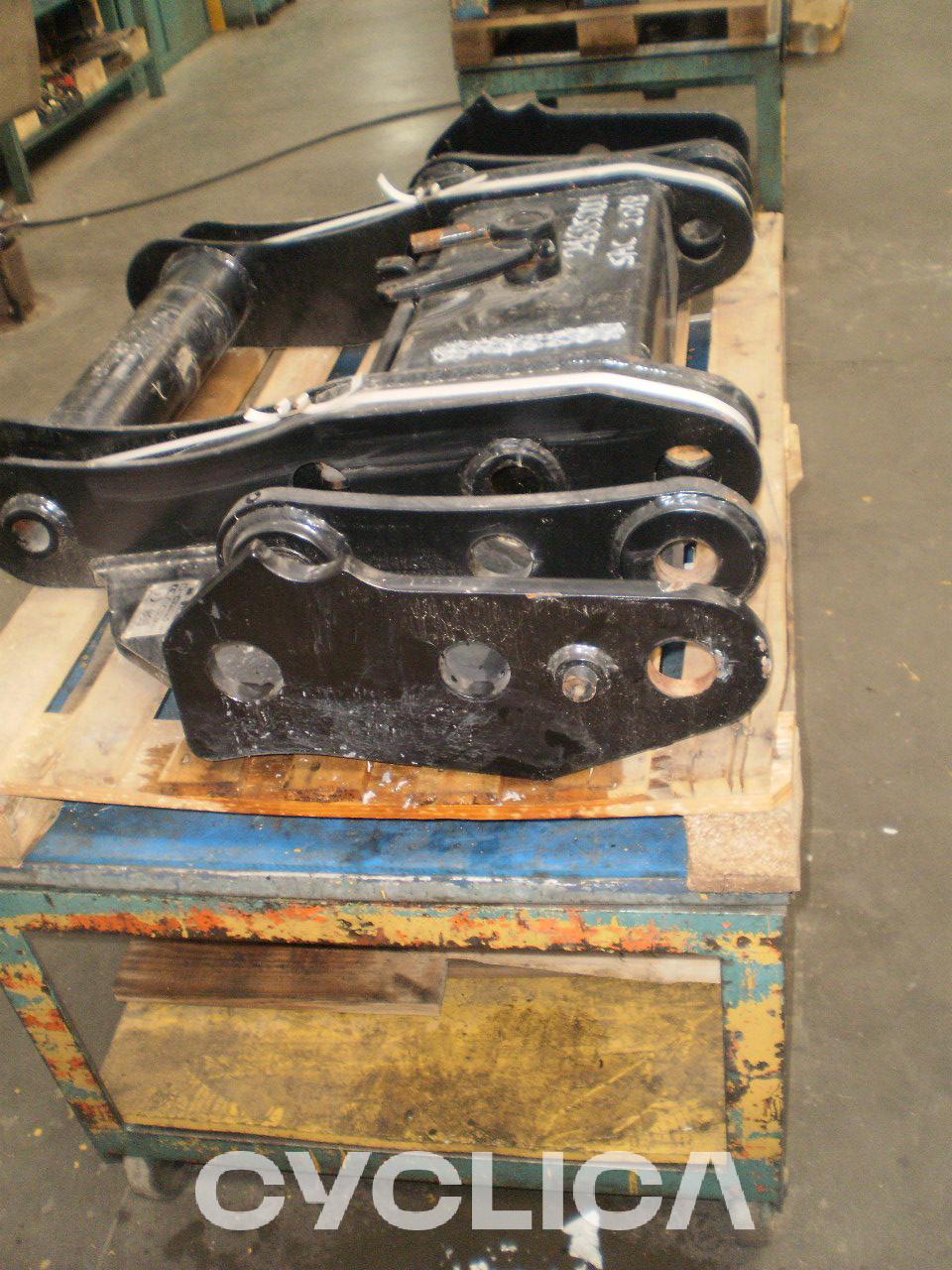 Others  PIEZAS US 2168500 - 3