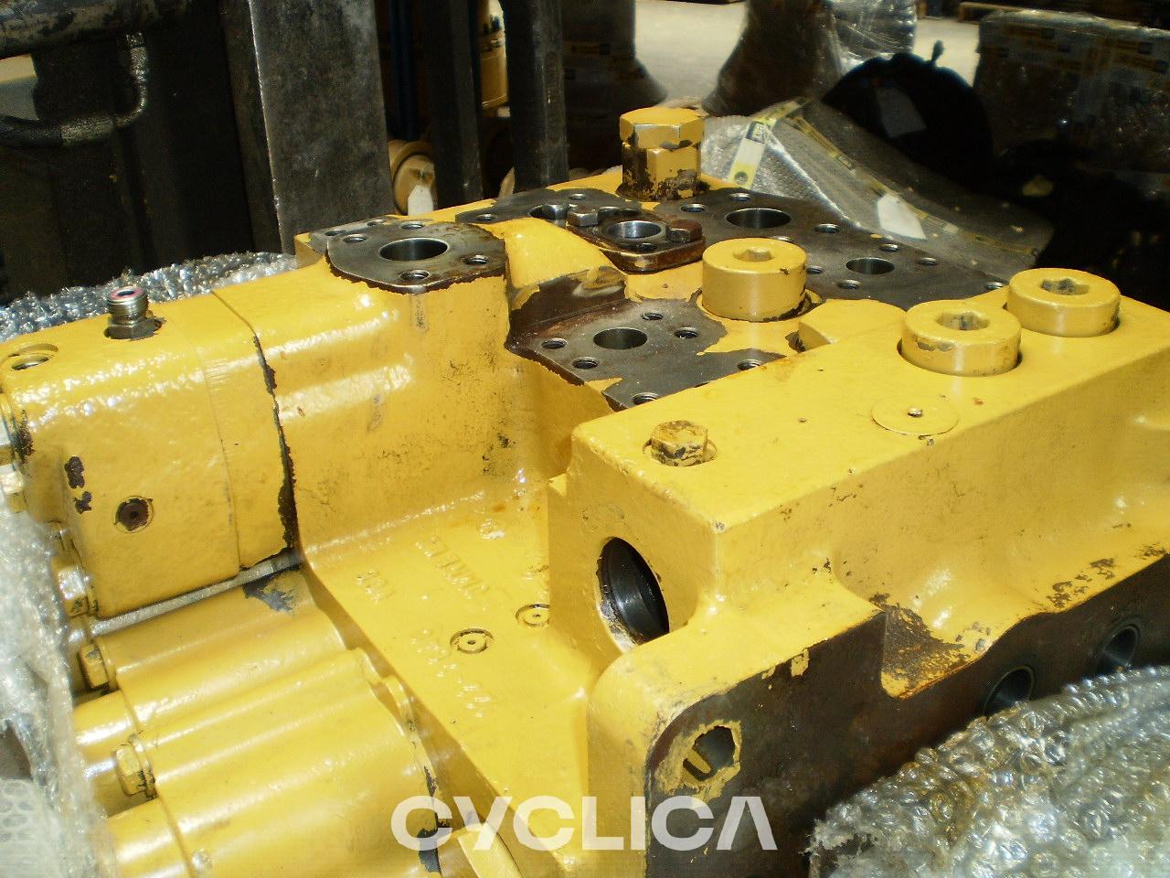 Hydraulic  345B 1227762 - 3