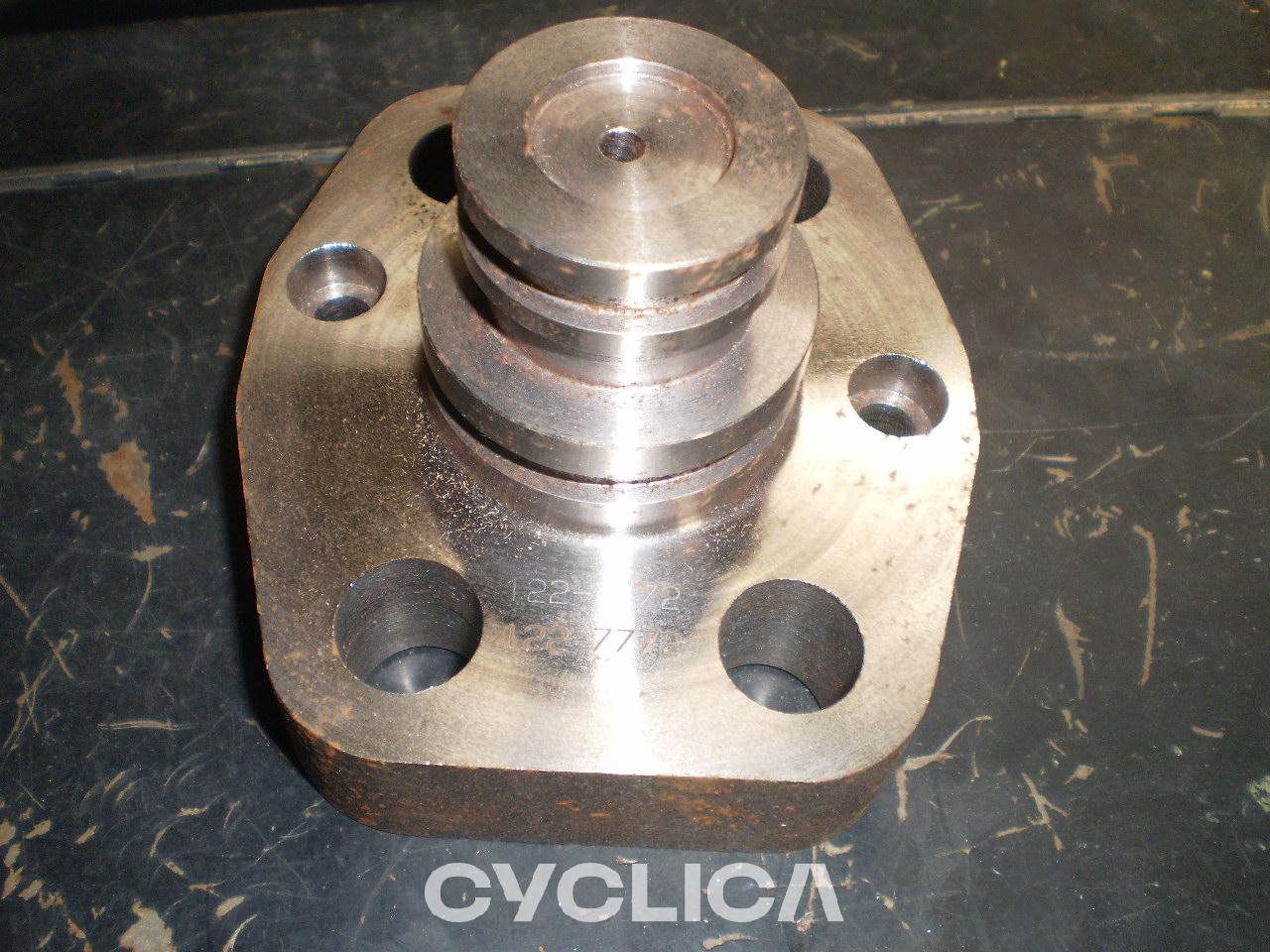 Hydraulic  PIEZAS US 1227772 - 3