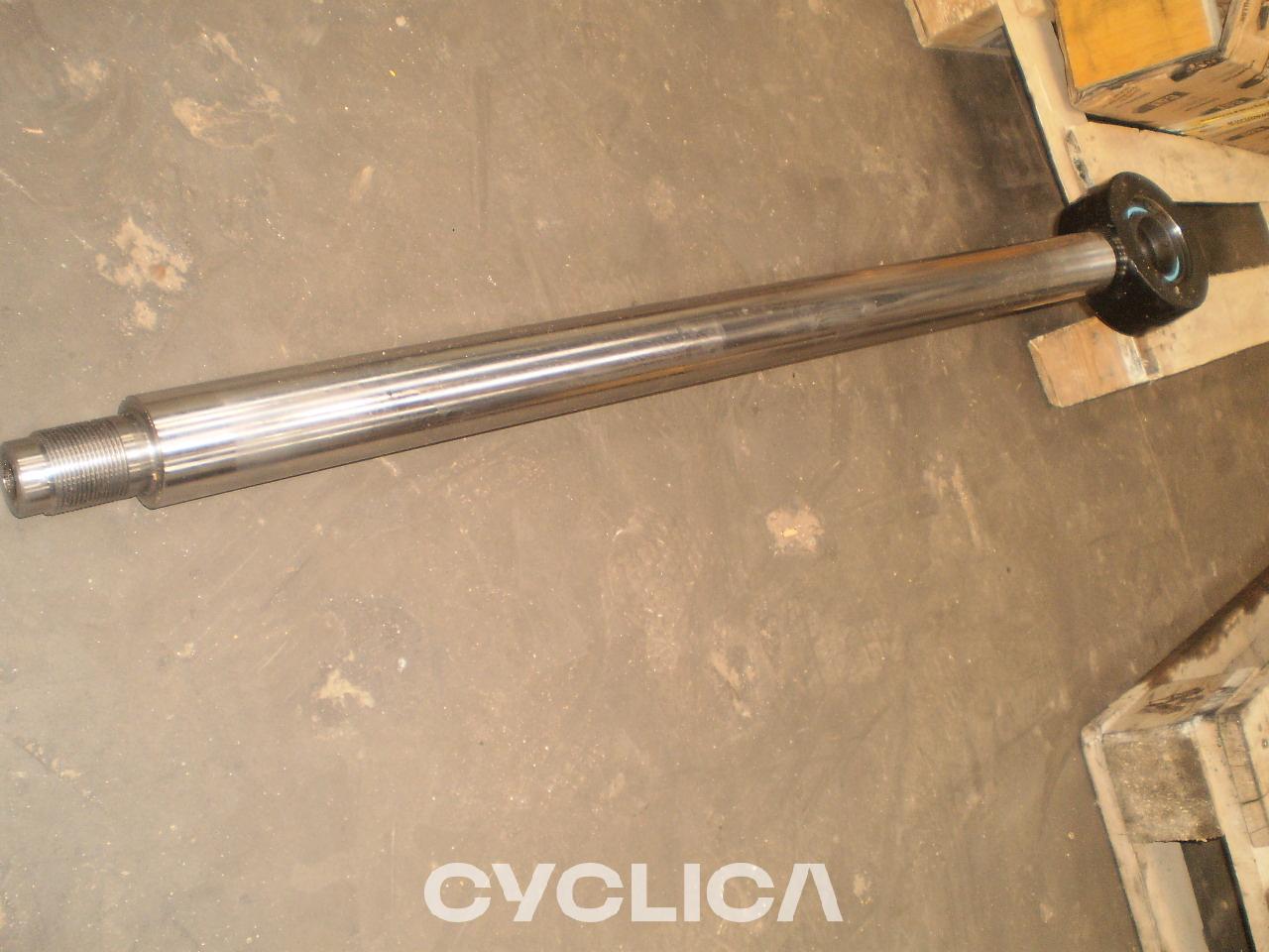 Hydraulic  PIEZAS US 3678589 - 3
