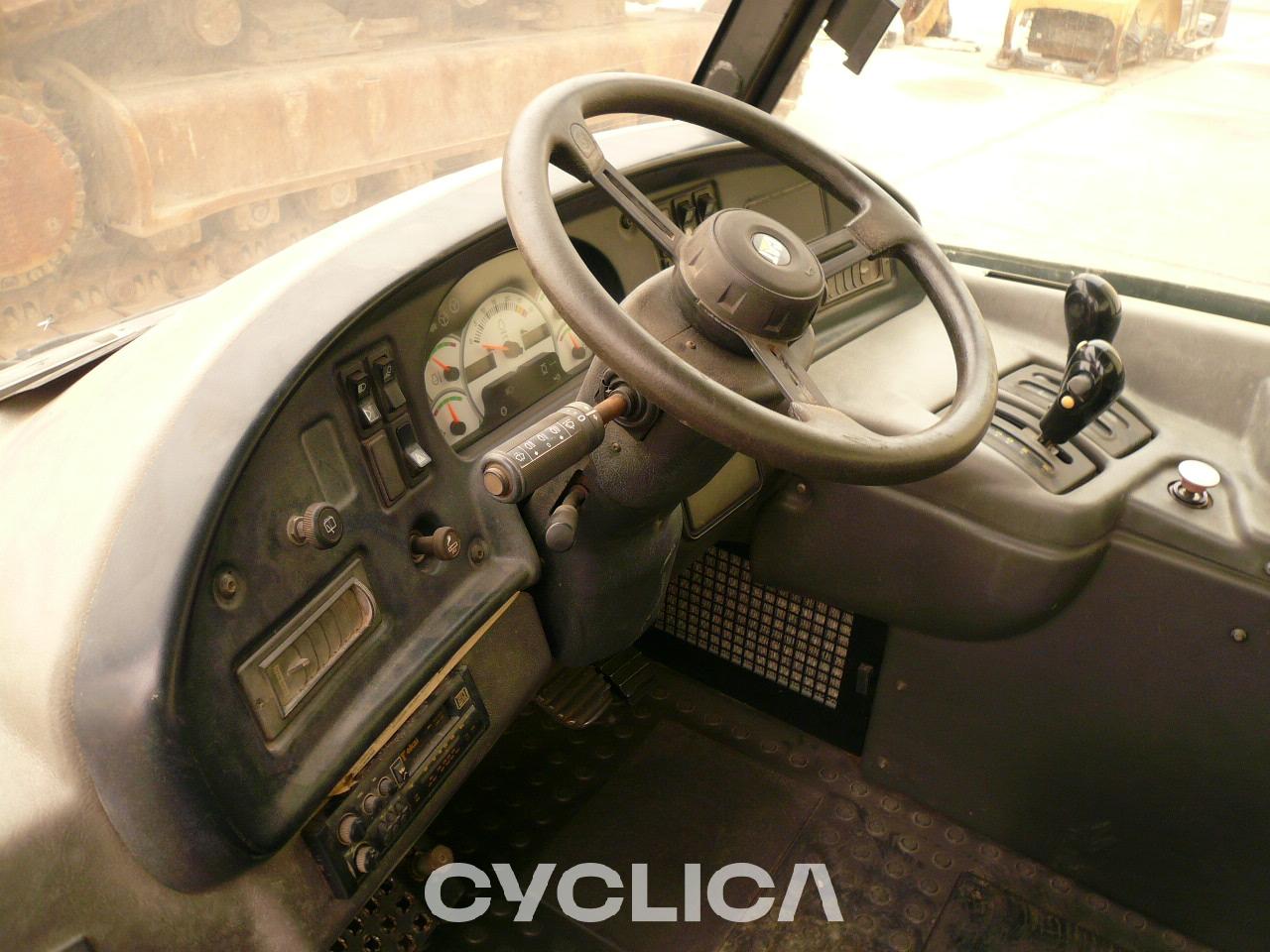 Drugi  735 1CB735 - 4