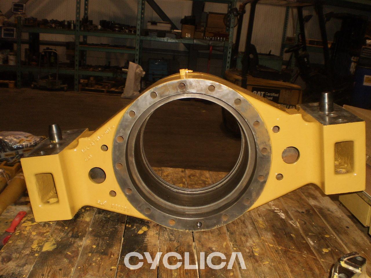 Power train  988G 1642751 - 3