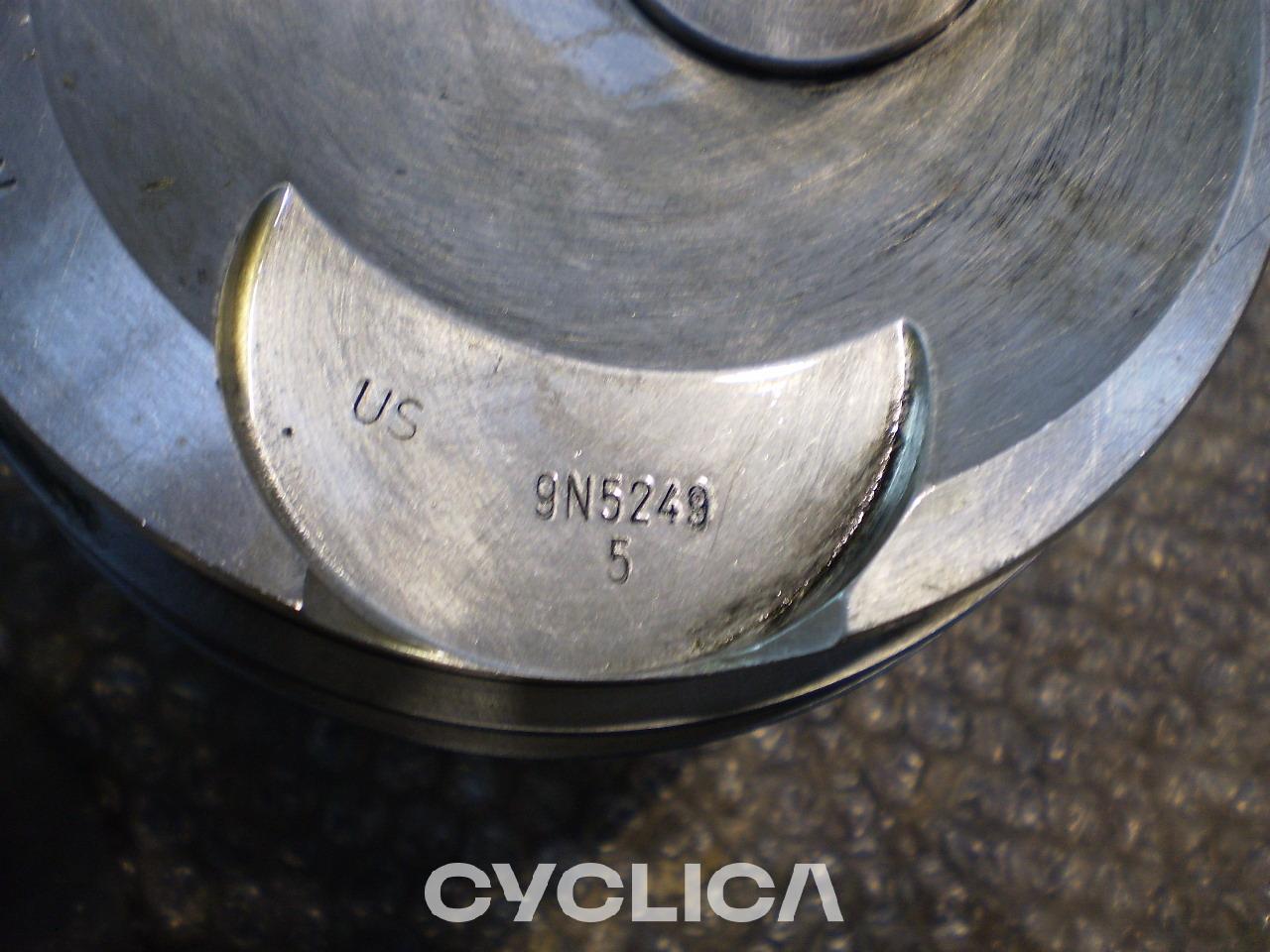 Engine  PIEZAS US 9N5250 - 3