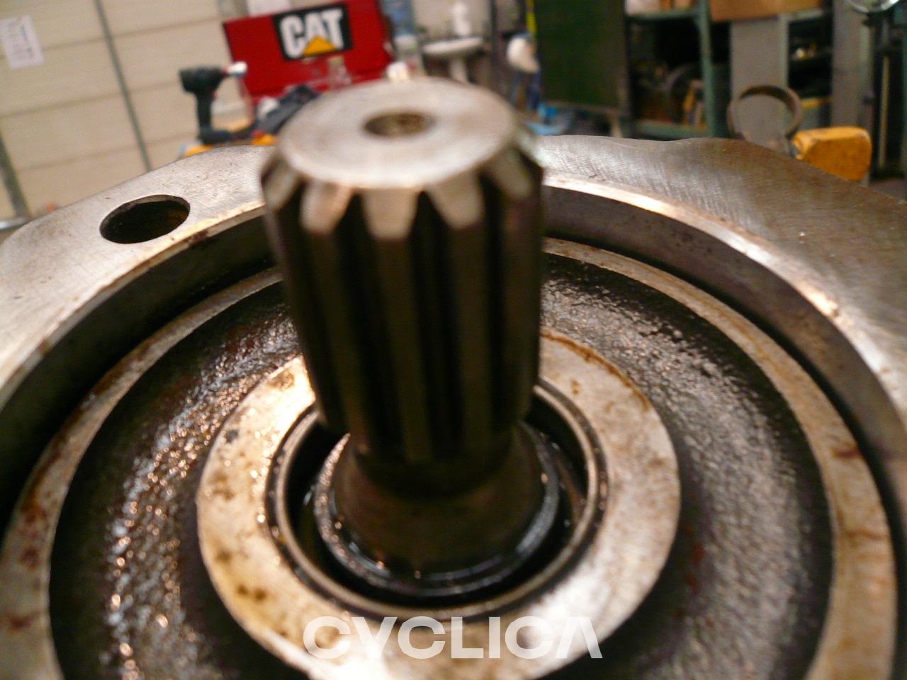 Hydraulic  735 1916117 - 3