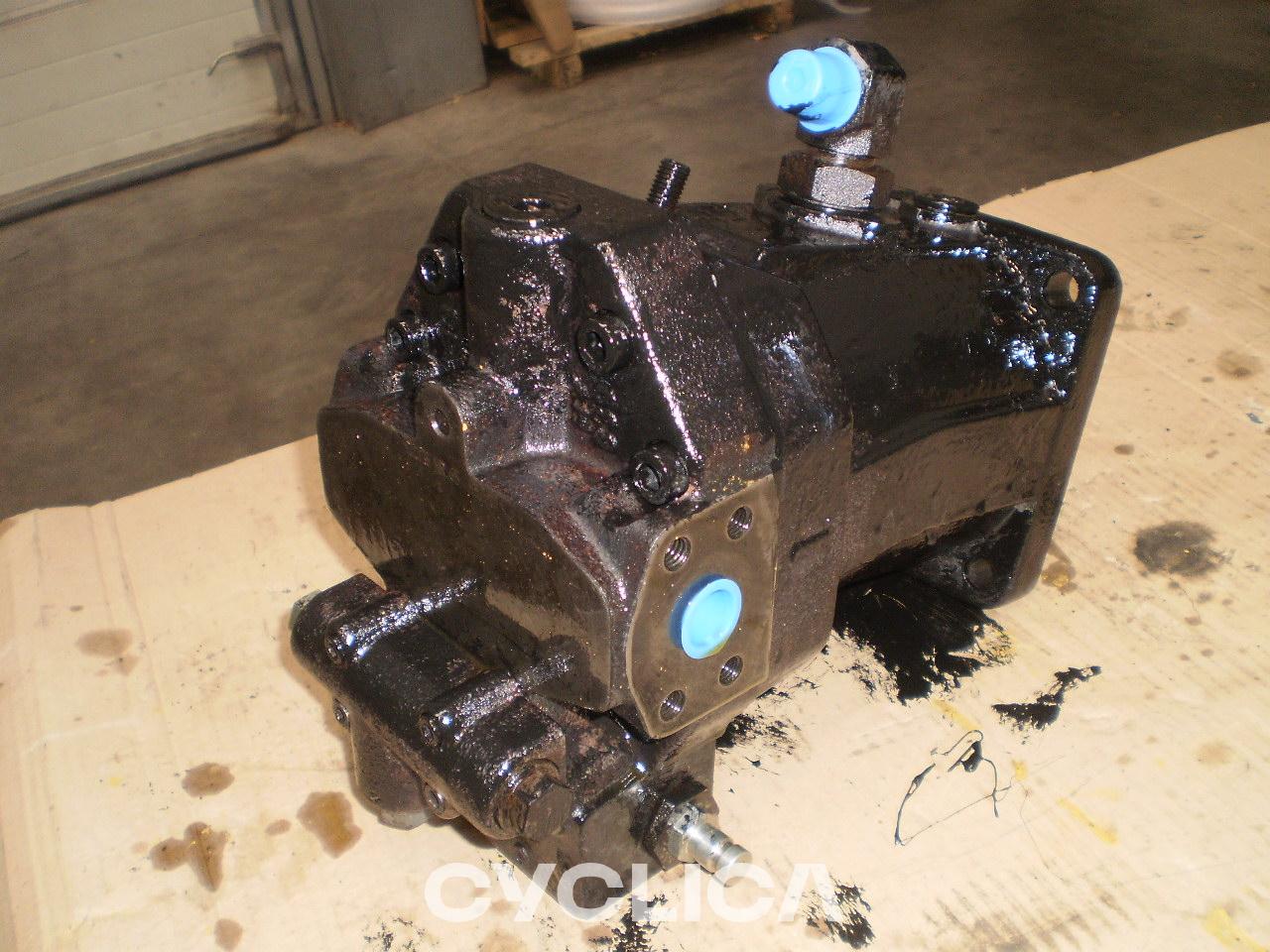 Hydraulic  PIEZAS US 1235260 - 3