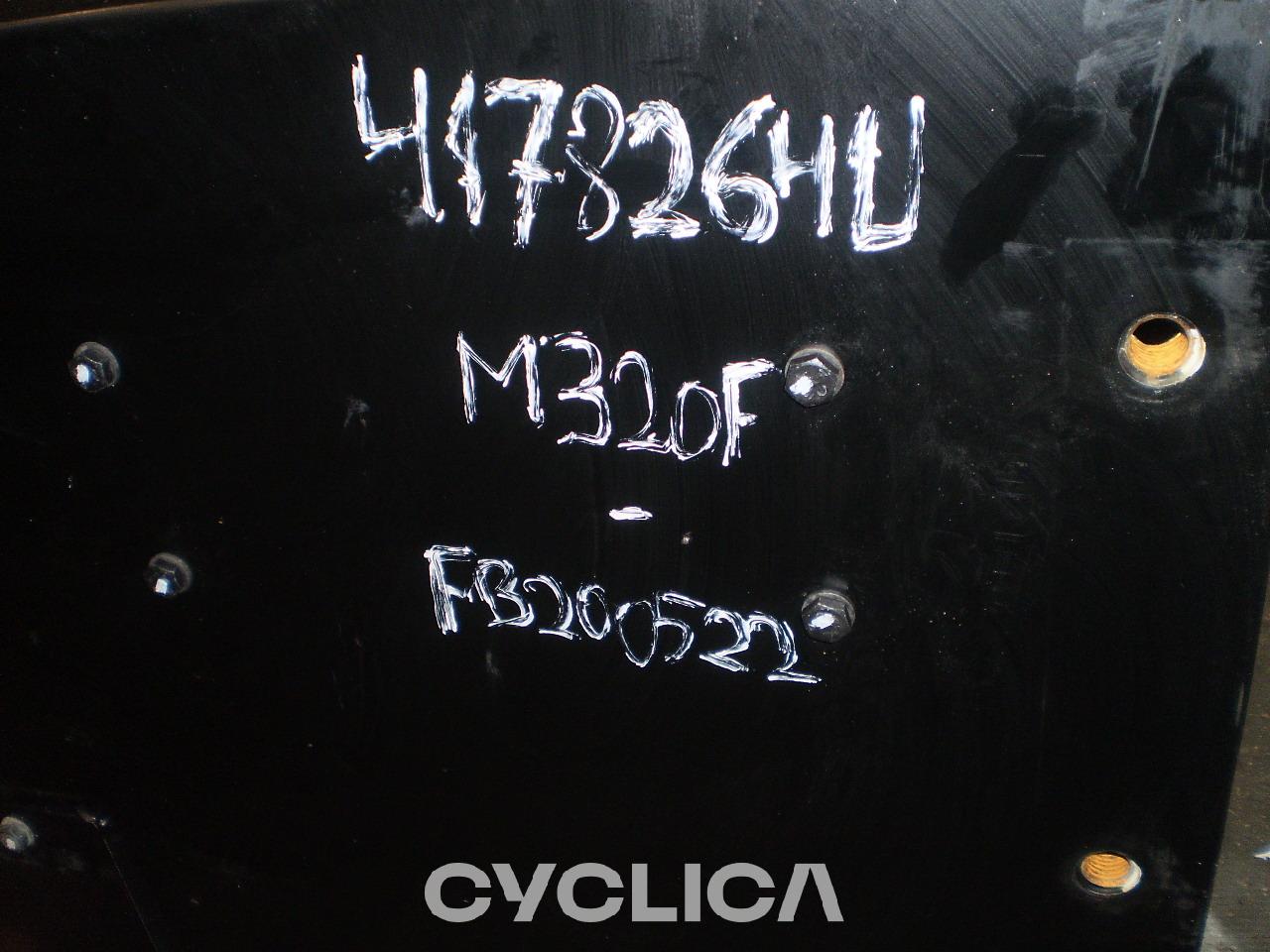 Others  M320F 4178264 - 3