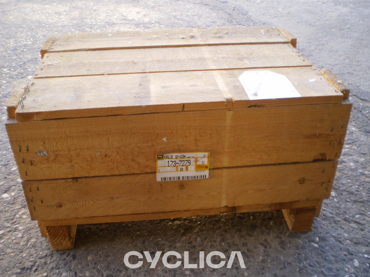 Hidravlični deli  PIEZAS US 1737279 - 3