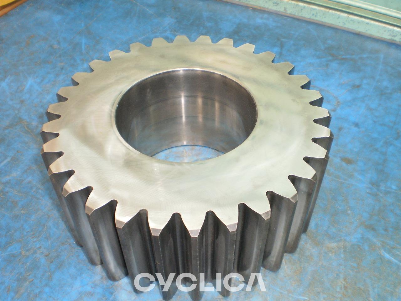 Pogonski sklop  988G 1920816 - 3