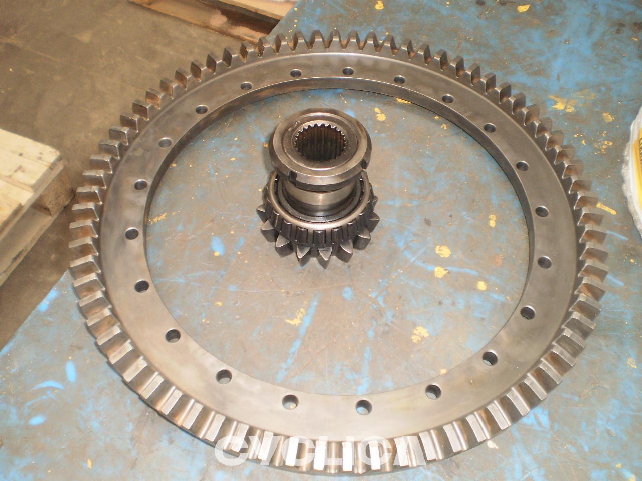 Power train  D6T 5023926 - 3
