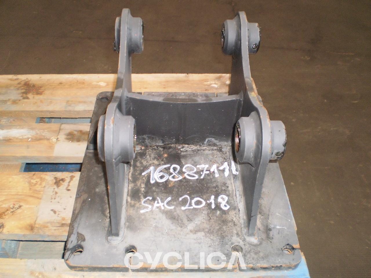 Others  PIEZAS US 1688711 - 4
