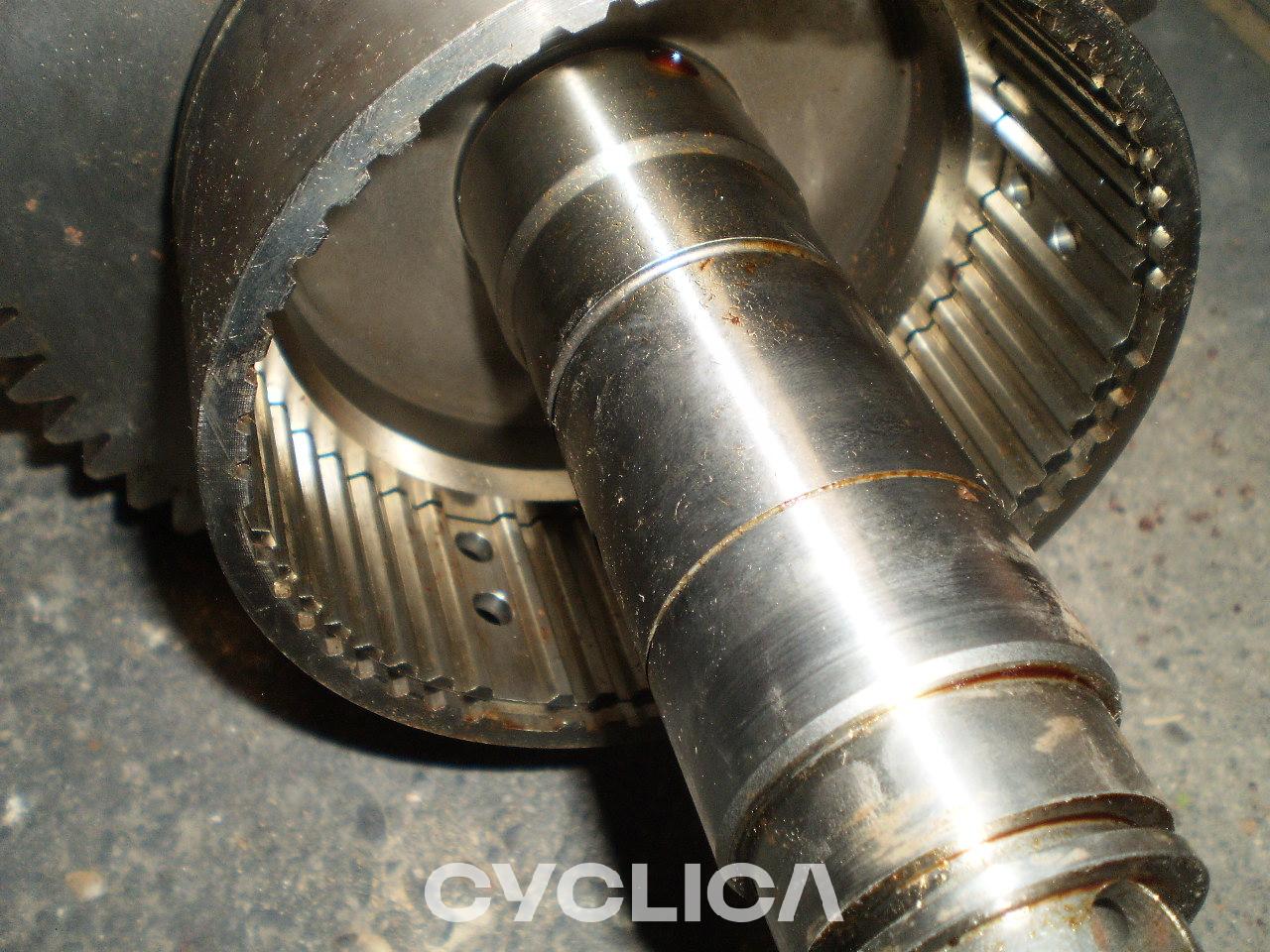 Grupe fuqie  PIEZAS US 1471674 - 3