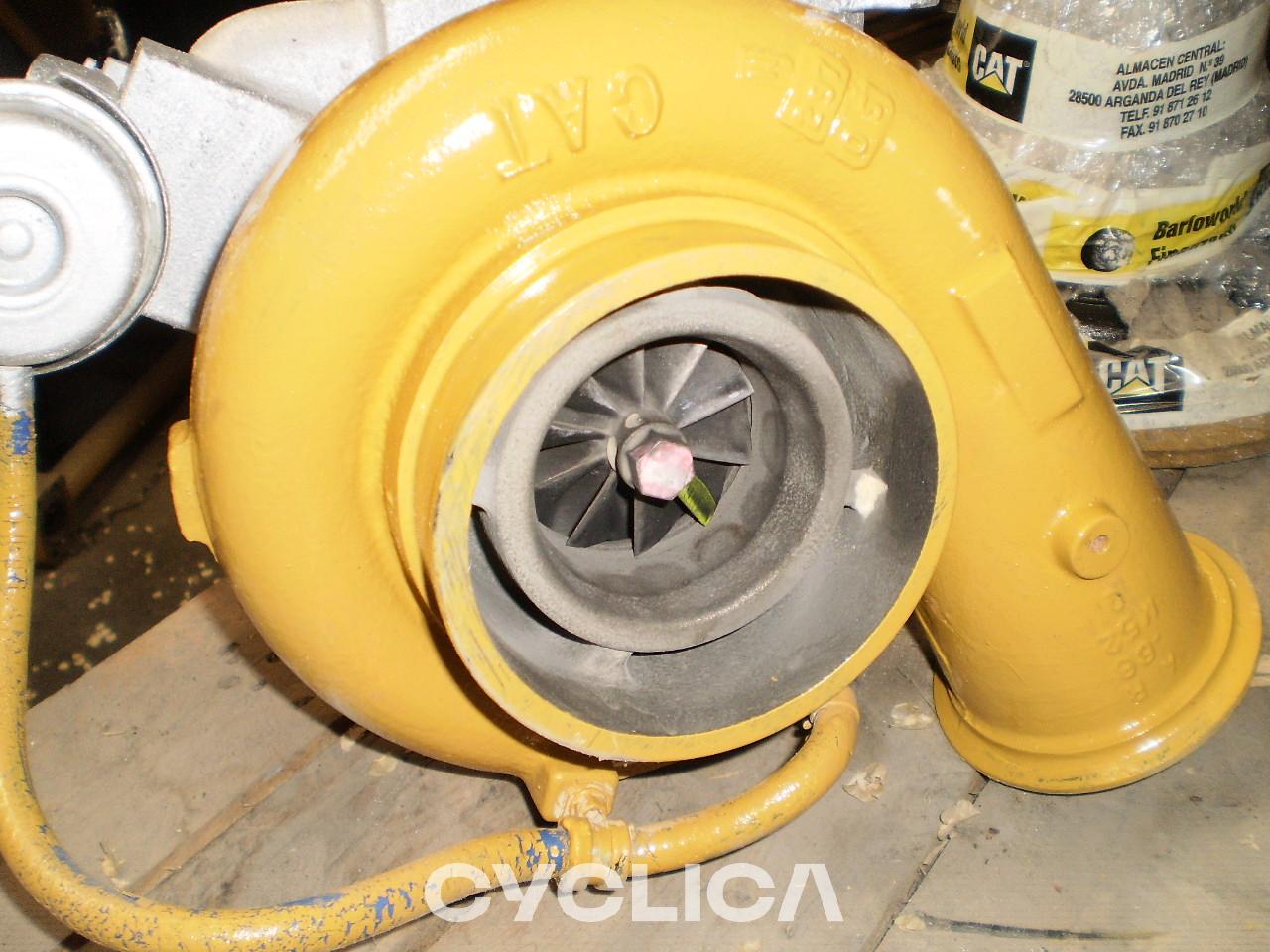 Engine  PIEZAS US 2472963 - 3