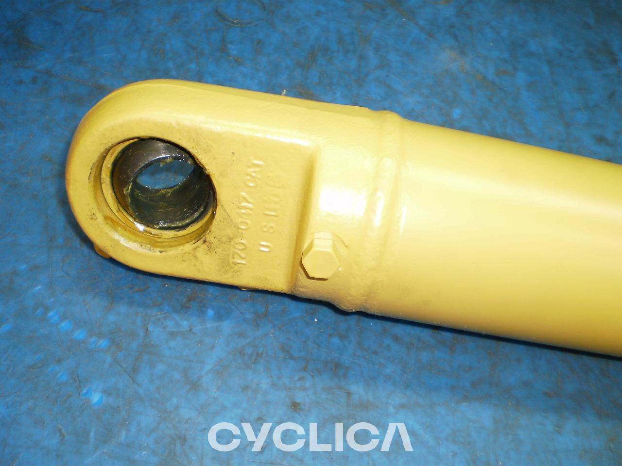 Hydraulic  PIEZAS US 1704847 - 3