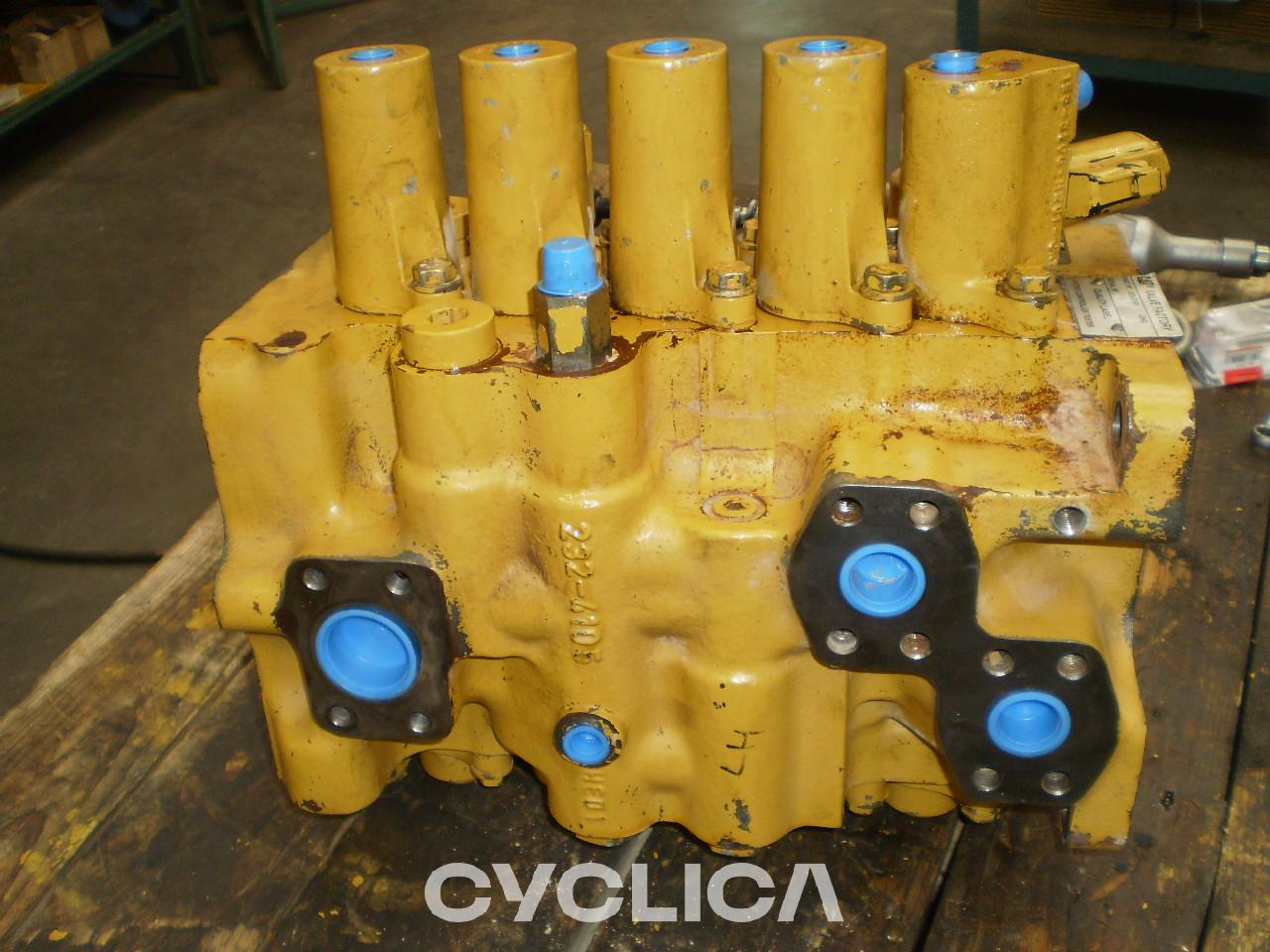 Hidraulični  319CLNIM 2553197 - 3