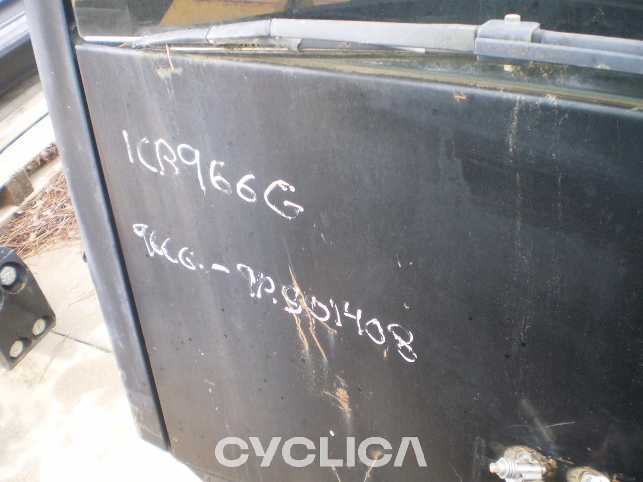 Drugi deli  966G 1CB966G - 10