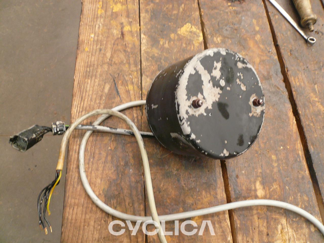 Komponentët elektronikë  M320MH 8U5842 - 3