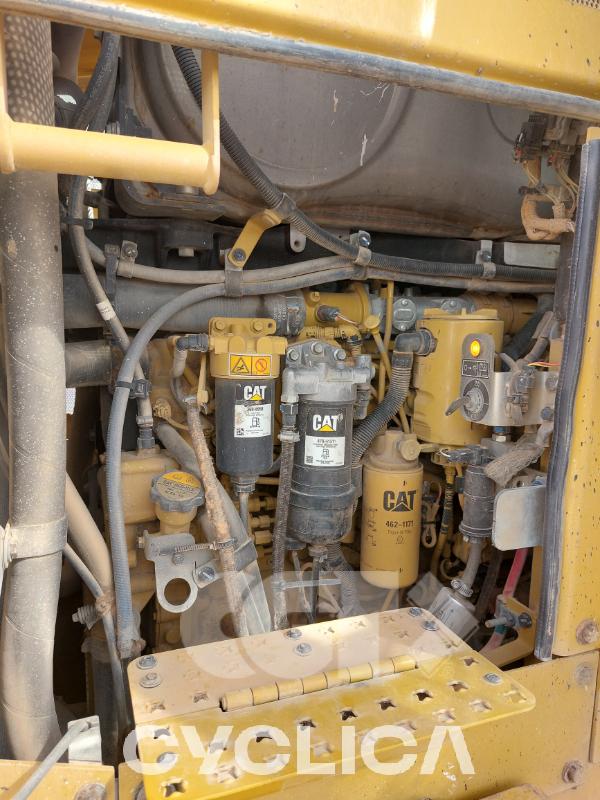 Track loaders  963K LBL00981 - 4