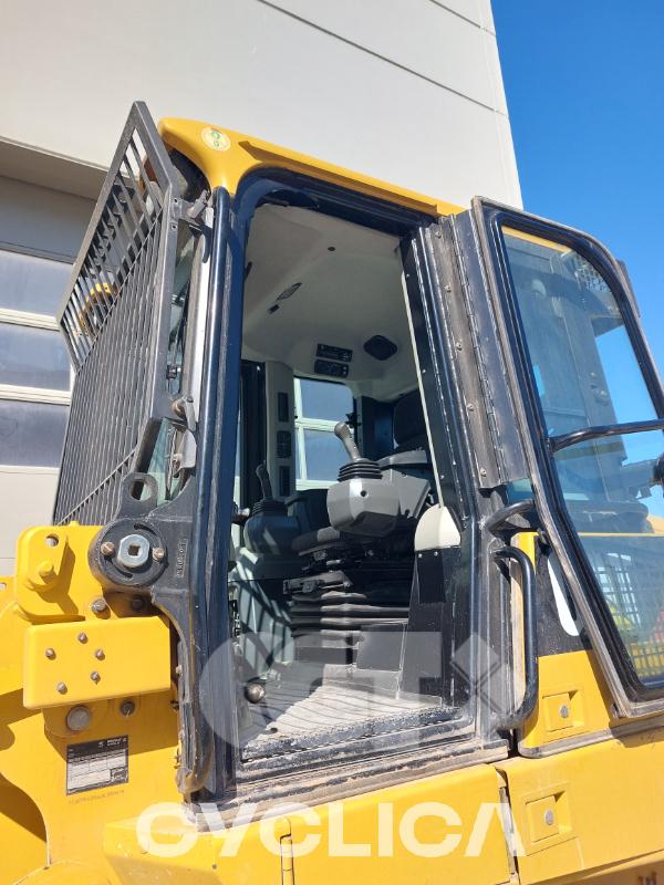 Track loaders  963K LBL00981 - 7