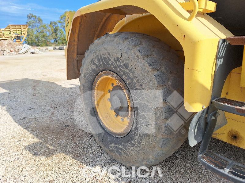 Utovarivači na točkovima  NHW170 BHE12### - 12
