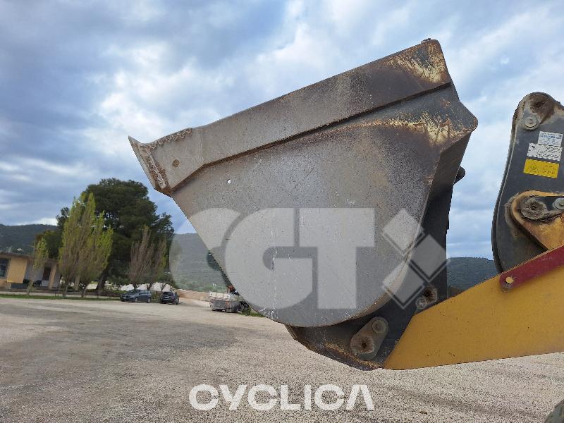 Utovarivači na točkovima  NHW170 BHE12### - 22