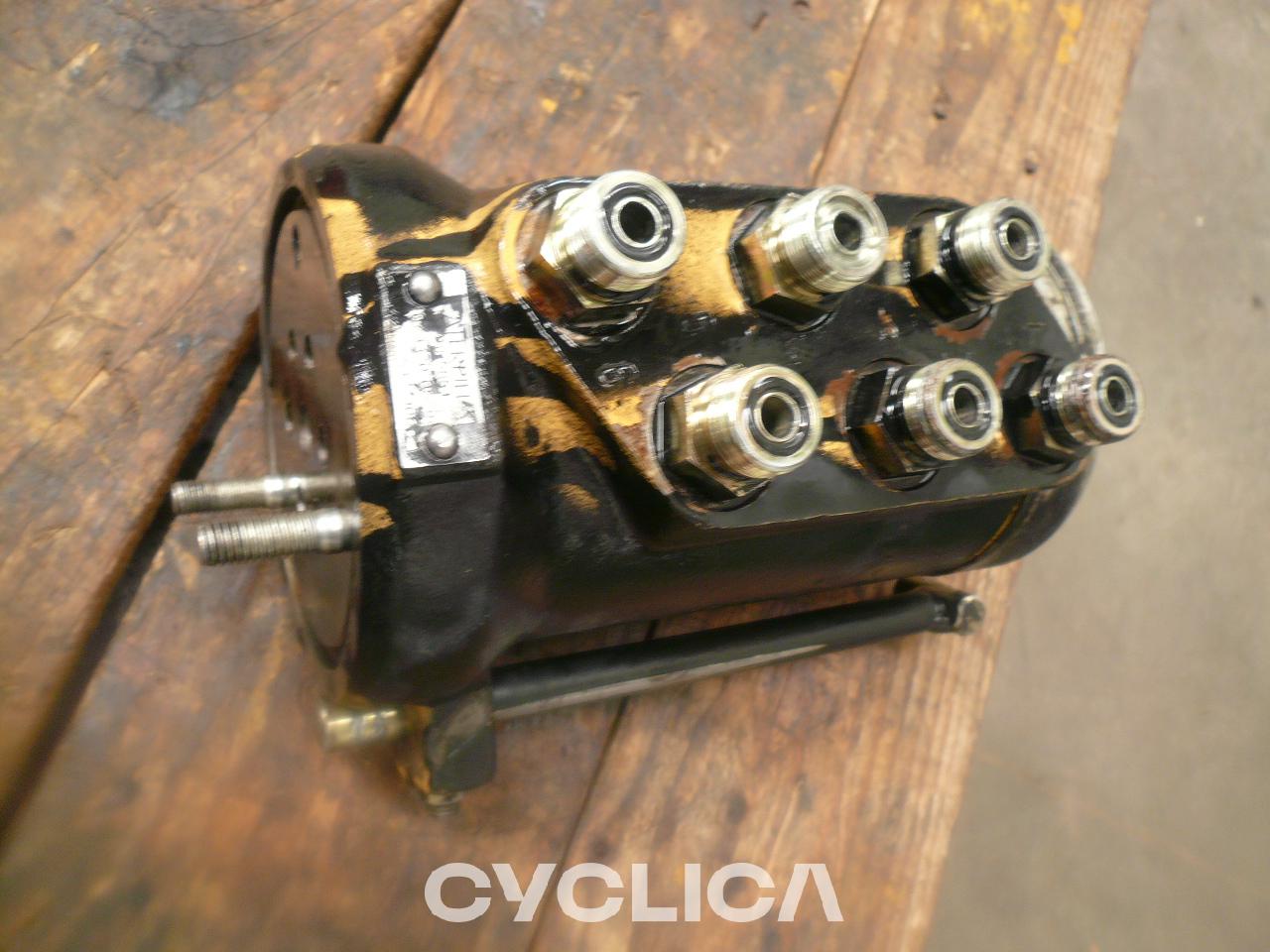 Хидраулика  M316CIM 8U5851 - 7