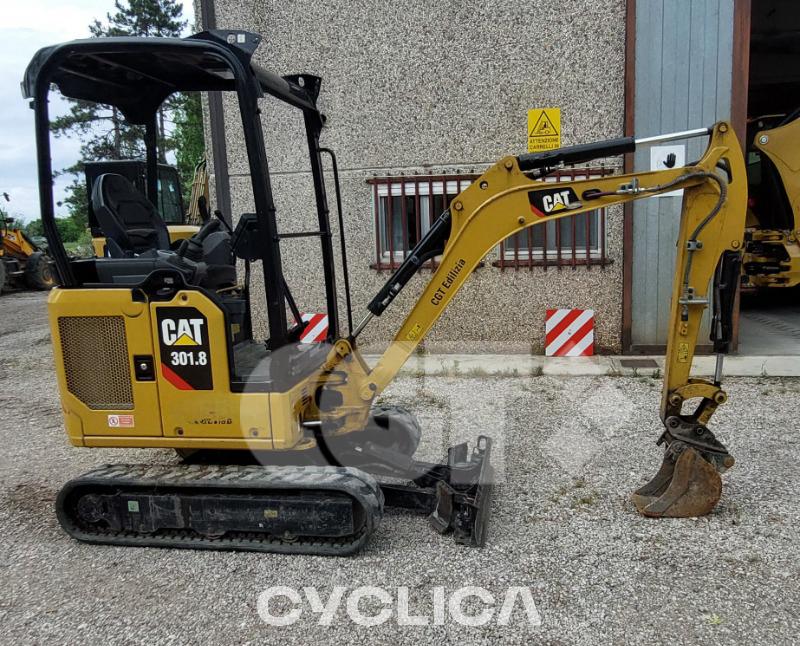 Bageri gusjeničari  301.8 H8X01364 - 4